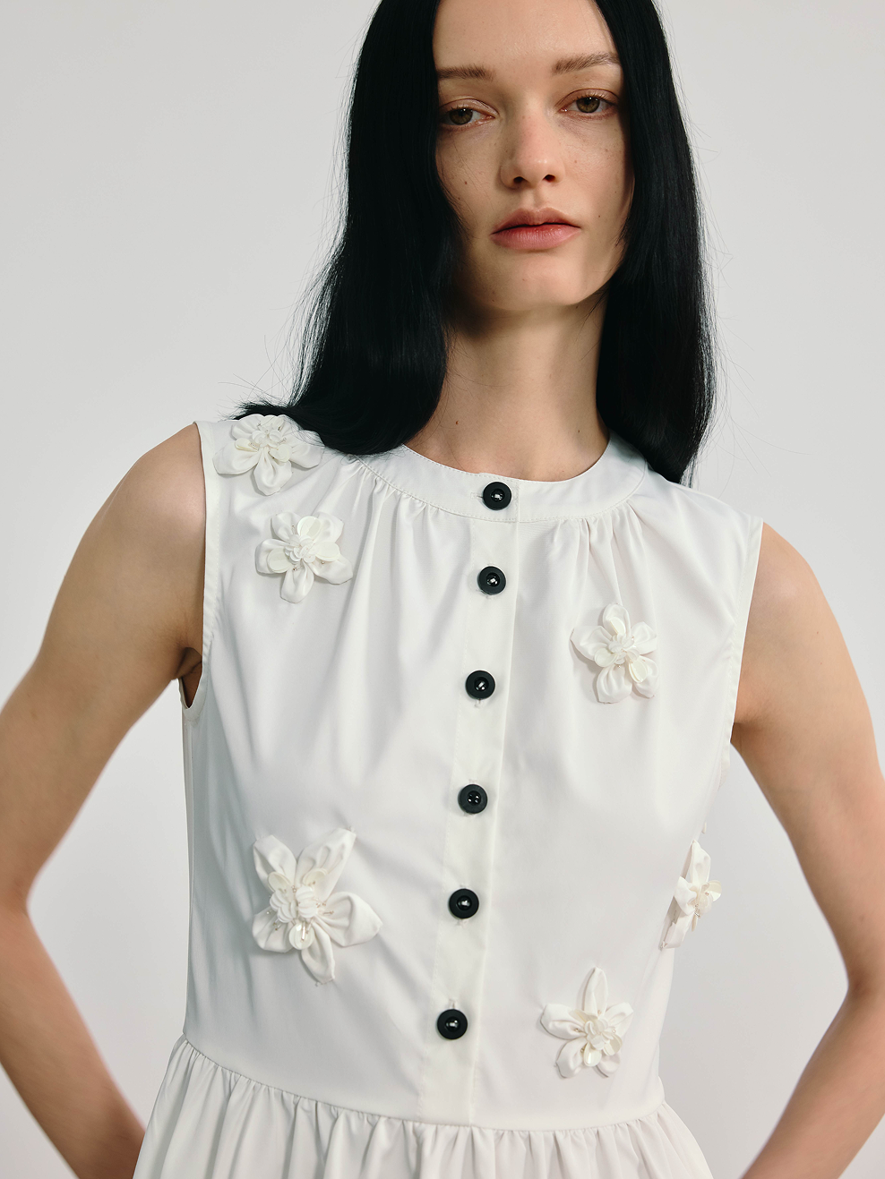 White Sleeveless Dress